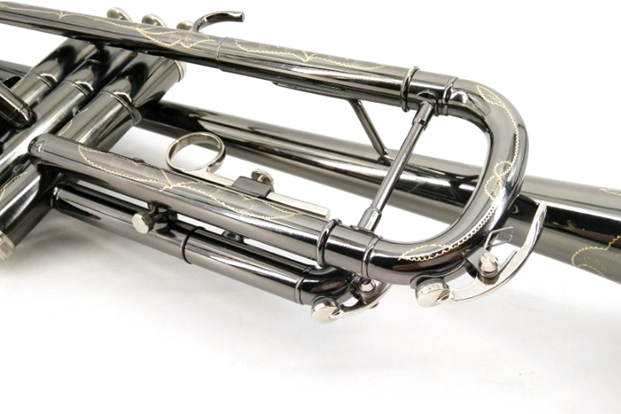 ZYTR-121  High Quality Bb Nickel plated trumpet